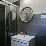 Bed & Breakfast Balkon Apartmanhaz Panzio