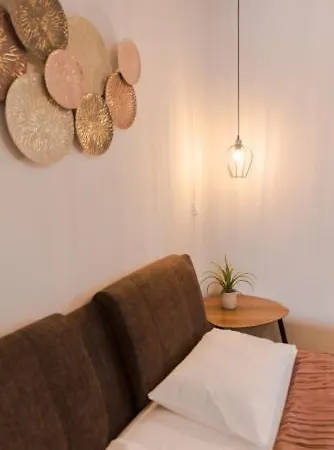 Bed & Breakfast Balkon Apartmanhaz Panzio Balatonfüred