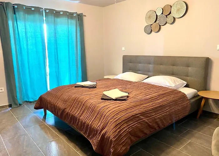 Balkon Apartmanhaz Panzio Balatonfured